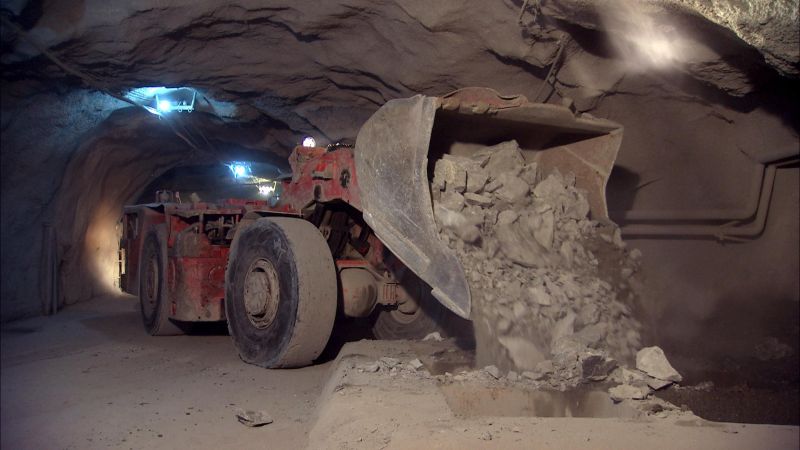 W020241121375643858883